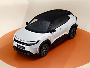 Toyota hé lộ SUV chạy điện hoàn toàn mới: Lớn hơn Yaris Cross, so kè cùng Hyundai Kona