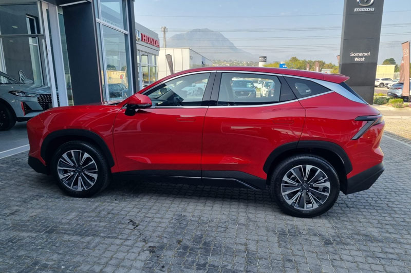 Ngắm SUV ‘trên cơ’ Toyota Corolla Cross, giá hấp dẫn