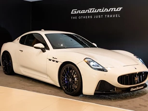 Maserati GranTurismo mới trình làng khách Việt: Giá từ 9,86 tỷ đồng, bản điện sẽ về năm sau