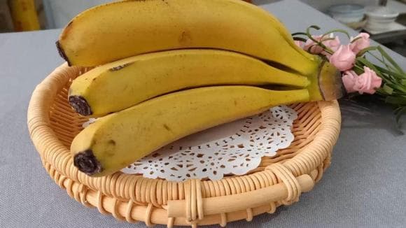 Chủ cửa hàng hoa quả dạy mẹo bảo quản chuối không bị hỏng, tươi ngon suốt 7 ngày