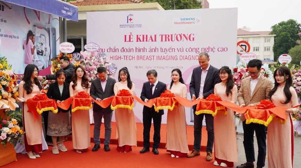Bệnh viện Đại học Y Hà Nội khai trương trung tâm chẩn đoán hình ảnh tuyến vú công nghệ cao