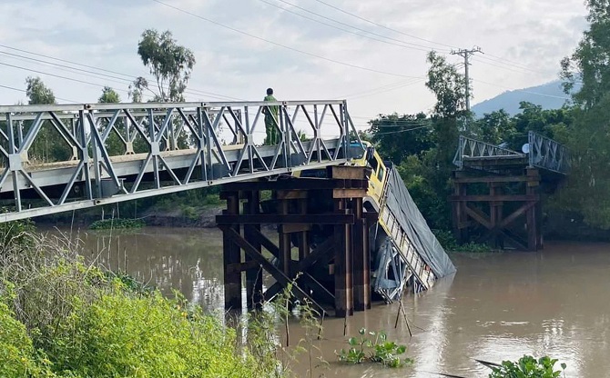 Vụ sập cầu T6 ở Tri Tôn: Khởi tố, tạm giam tài xế xe tải