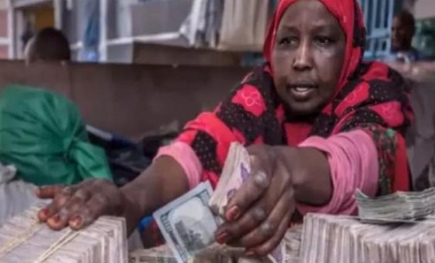 Có một quốc gia tiền vứt thành đống, được mang ra chợ... bán như rau nhưng vì sao dân vẫn nghèo