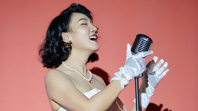 Ca sĩ Jazz Quỳnh Phạm ra mắt album “Rồi như đá ngây ngô”