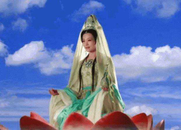 Tại sao trong 'Tây Du Ký' Quan Âm lại không thể thành Phật được, hãy xem tiền thân của người là ai mà đến Như Lai cũng phải kiêng nể vài phần