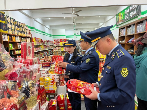 Sắp xếp lại bộ máy quản lý thị trường: Không để gián đoạn trong chống gian lận thương mại dịp Tết