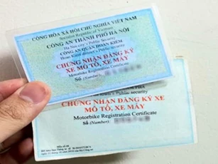 Những trường hợp bắt buộc đổi đăng ký xe, biển số xe từ 1/1/2025, nếu không có thể bị phạt nặng