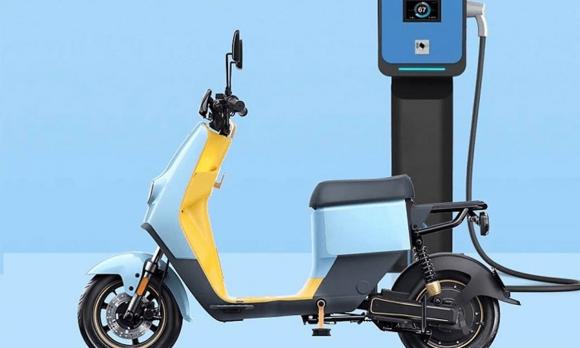 'Sạc mỗi ngày' hay 'sạc sau khi sử dụng' cho xe điện, cách nào hại ắc quy hơn? 