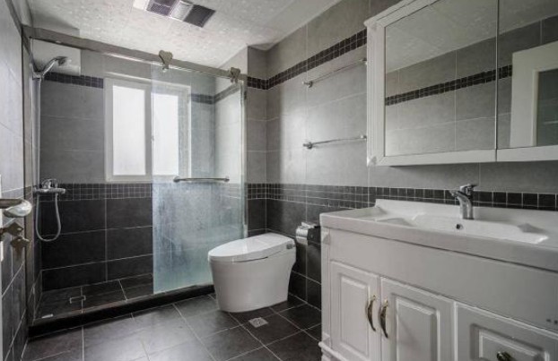 Người xưa có câu: “Mở cửa ra thấy ba điều, họa ập vào nhà”. Mở cửa ra không thấy ba điều gì! Ý nghĩa là gì?