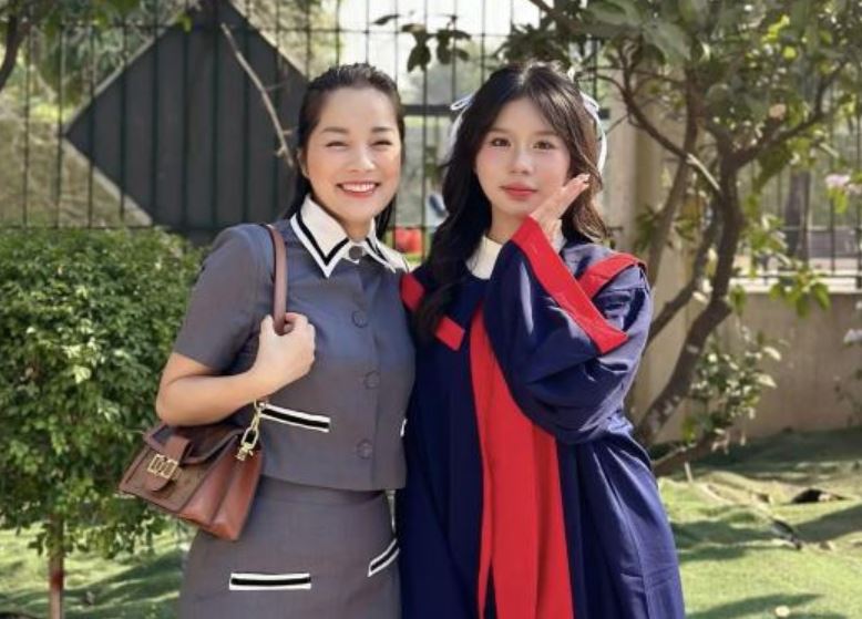 Nhan s&#x1EAF;c c&#x1EE7;a con g&#xE1;i n&#x1EEF; ch&#xED;nh Nh&#x1EAD;t K&#xFD; V&#xE0;ng Anh, d&#xE2;n t&#xEC;nh gi&#x1EAD;t m&#xEC;nh nh&#x1EAD;n ra m&#x1ED9;t &#x111;i&#x1EC1;u