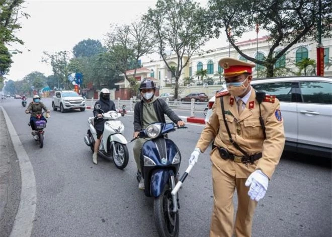 Bắt đầu từ năm 2025: Vận tốc tối đa của xe máy, ô tô trong khu đông dân cư được quy định tối đa là bao nhiêu? 0