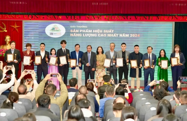 Vinh danh các doanh nghiệp, cá nhân đạt Giải thưởng hiệu quả năng lượng năm 2024