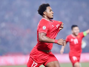 CĐV Đông Nam Á ca ngợi ĐT Việt Nam, ‘ngả mũ’ trước Xuân Son