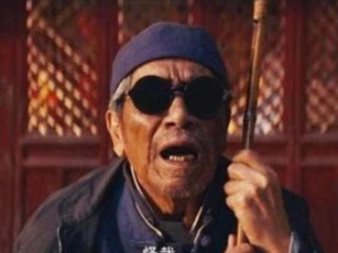 Người mù nhìn thấy gì, bóng tối hoàn toàn hay hư vô? Hãy xem người mù nói gì