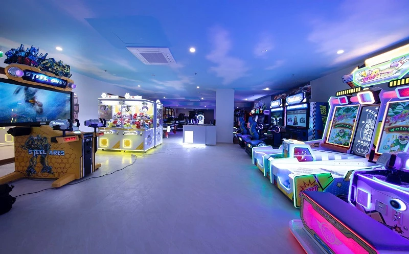 Khu Game Center hiện đại với hệ thống các máy trò chơi mới nhất, mang đến cho bạn những trải nghiệm giải trí thú vị và đầy thử thách. 