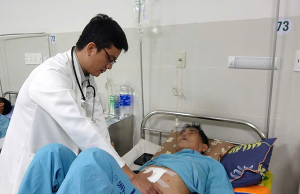 Đà Nẵng: Phẫu thuật loại bỏ thành công khối u mỡ nặng hơn 5 kg