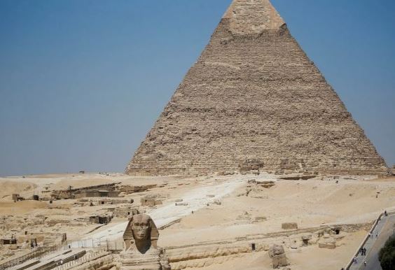 Câu hỏi chưa có lời giải đáp: Kim tự tháp lâu đời nhất ở Ai Cập được xây dựng từ bao giờ?