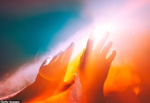 Người đàn ông thông minh nhất thế giới với chỉ số IQ 210 tuyên bố không ngờ về những gì xảy ra sau khi con người chết