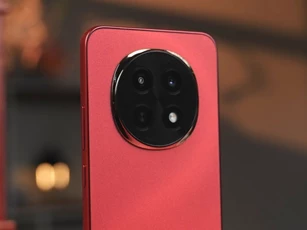 Oppo giới thiệu smartphone chống nước, pin 6.000 mAh, sạc 80W, RAM 16 GB, giá 6,5 triệu đồng