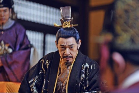Dòng họ quyền lực, hùng mạnh nhất Trung Quốc, có vị ‘thiên cổ nhất đế’ lừng danh ai cũng biết