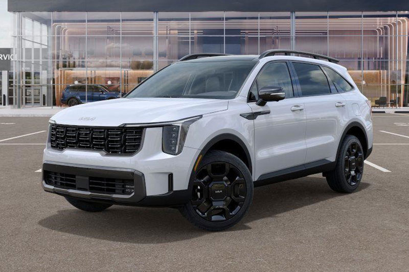 Kia Sorento tăng doanh số chóng mặt, bỏ xa Hyundai Santa Fe