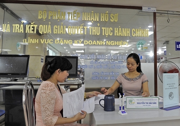 VCCI kiến nghị lập cơ quan độc lập đốc thúc giải quyết vướng mắc, bất cập