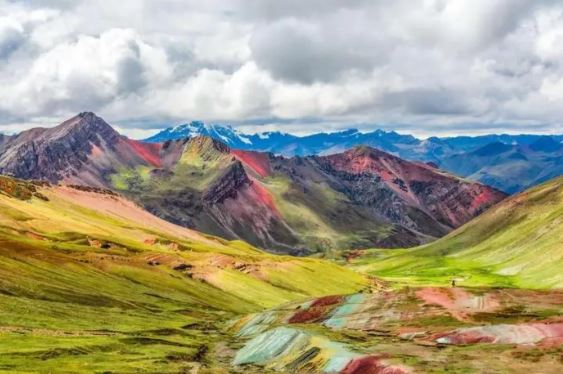 Bí mật về dãy núi dài nhất thế giới, trải dài qua 7 quốc gia