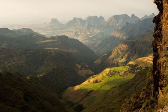 Bí ẩn về những người sống ở nơi cao nhất thế giới được gọi là ‘thiên đường của quỷ’