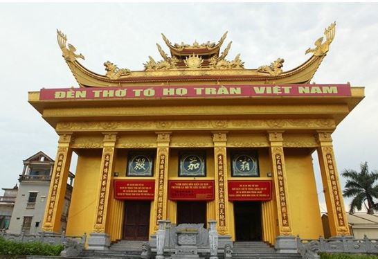 Lăng mộ thờ tổ đồ sộ bậc nhất Việt Nam ở làng tỷ phú: Cao 41m, mất tới 9 năm xây dựng