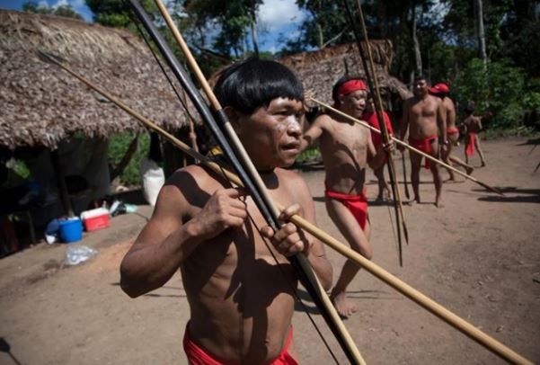 Kỳ lạ bộ tộc lấy tro cốt người chết làm thức ăn, nghe giải thích lý do mà sợ hãi tột độ