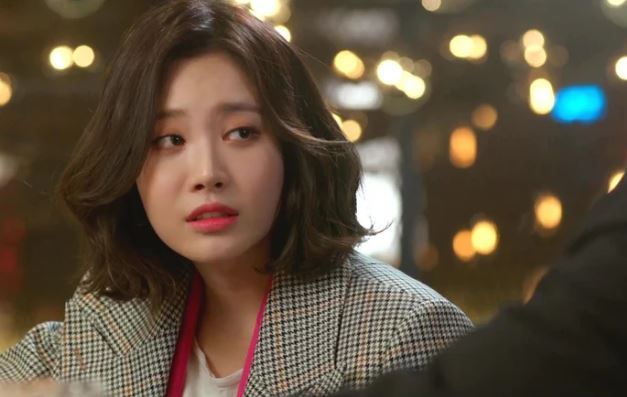 Mẹ chồng bất ngờ xuất hiện với túi quà “độc lạ” khiến nàng dâu đứng ngồi không yên