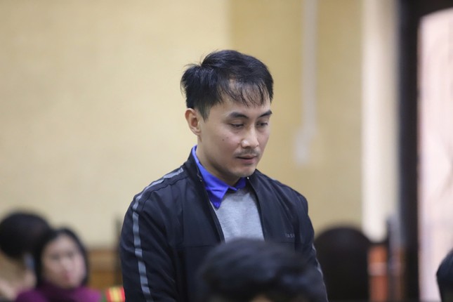 Cựu chủ tịch xã cùng thuộc cấp lĩnh án vì "hô biến" đất công để kiếm lời