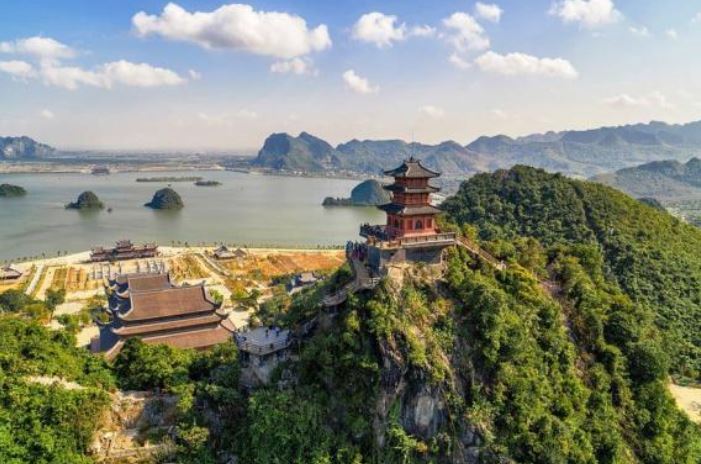 Khám phá ngôi chùa lớn nhất thế giới nằm ở Việt Nam