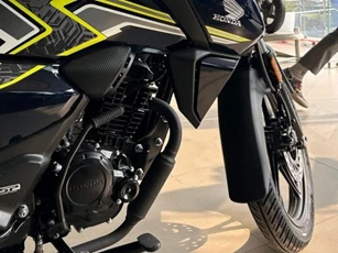 Honda chính thức mở bán ‘vua côn tay’ 125cc mới giá 25,8 triệu đồng: Rẻ, đẹp hơn Winner X và Exciter