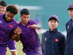 ĐT Việt Nam nhận 'lệnh cấm' từ HLV Kim Sang Sik, Singapore 'giương cờ trắng' tại bán kết AFF Cup