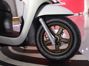 Xe tay ga Honda ‘chất’ hơn Vision, giá từ 35,57 triệu đồng