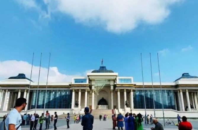 Quốc gia duy nhất có thủ đô chiếm hơn một nửa dân số cả nước, là láng giềng của Trung Quốc!