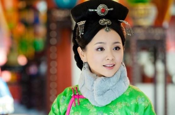 Ch&#x1EC9; v&#x1EDB;i 1 c&#xE2;u, H&#xF2;a Th&#xE2;n &#x111;&#xE3; l&#x1EA5;y &#x111;&#x1B0;&#x1EE3;c c&#xF4;ng ch&#xFA;a C&#xE0;n Long y&#xEA;u nh&#x1EA5;t cho con trai, th&#xE0;nh th&#xF4;ng gia v&#x1EDB;i ho&#xE0;ng &#x111;&#x1EBF;