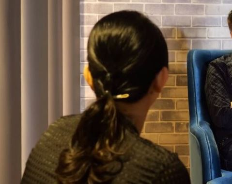 Phát hiện chị gái chồng lén lấy vàng của mình đem bán, vợ bỏ về nhà ngoại trước hành động của chồng