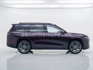 SUV dài hơn 4,9 mét, công suất 292 mã lực, trang bị tiên tiến, giá hơn 500 triệu đồng