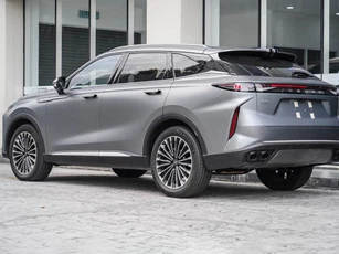 SUV hạng D công suất 257 mã lực, nhiều trang bị tiên tiến, giá hơn 900 triệu đồng