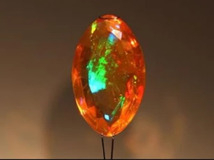 Miệng núi lửa trên Sao Hỏa chứa đầy đá quý opal, nhưng thứ đằng sau nó còn đáng giá hơn nhiều