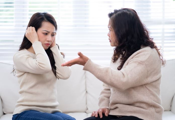 Chùm nho và lời trách móc nghẹn ngào: Bi kịch từ sự phân biệt đối xử của mẹ chồng