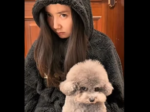 CLIP: Biểu cảm siêu cute của cặp đôi "sen" và cún cưng gây sốt cộng đồng mạng