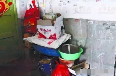 Cửa nhà phạm 'tam đại kị', gia đình làm ăn thất bát, xui xẻo mãi không thể 'ngóc đầu' nổi