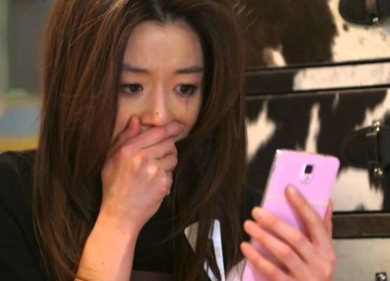 Mẹ chồng kiệt sức vì trông cháu ngoại, hai lần phải truyền nước trong một tuần: Tôi đau lòng gọi em chồng và nhận lại sự cay đắng