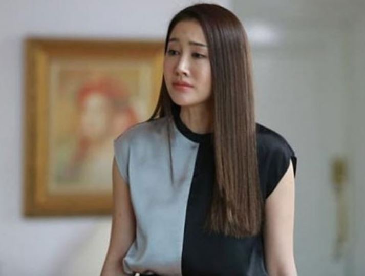 Cơn mưa đêm và bài học thức tỉnh cho nàng dâu đối với mẹ chồng bị liệt nửa người