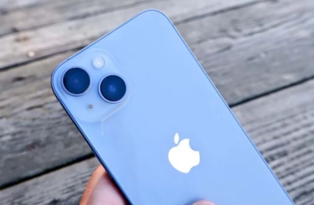 Quên Galaxy S24 5G đi, iPhone 14 đang xả kho siêu rẻ, rất gần mức 14 triệu đe nẹt cả Xiaomi 14