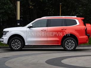 SUV công suất 863 mã lực, trang bị ‘đỉnh nóc, kịch trần’, giá gần 1,2 tỷ đồng, so kè cùng Toyota Land Cruiser