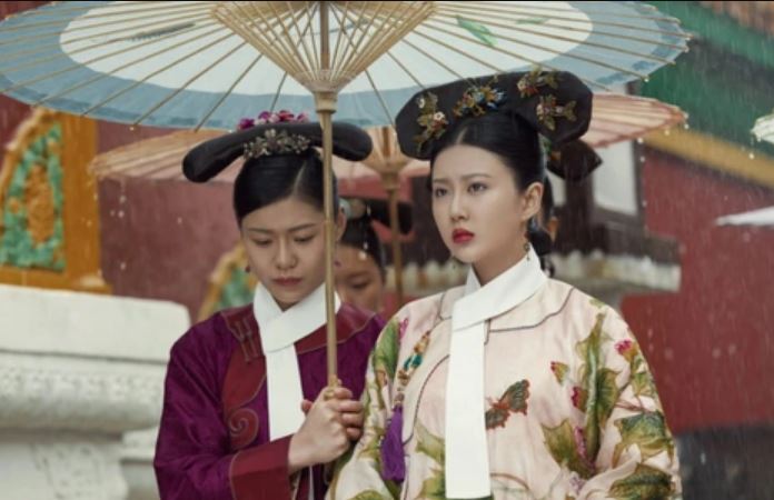 Kh&#xE1;nh Cung Ho&#xE0;ng qu&#xFD; phi: N&#x1EEF; nh&#xE2;n t&#xE0;i tr&#xED;, xu&#x1EA5;t th&#xE2;n th&#x1EA5;p k&#xE9;m nh&#x1B0;ng v&#x1EAB;n ghi d&#x1EA5;u &#x1EA5;n n&#x1A1;i ch&#x1ED1;n ho&#xE0;ng cung